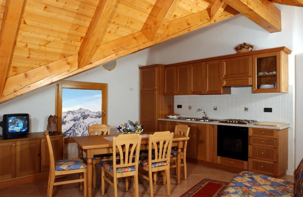 Apart Otel Residence Hotel Anna Passo del Tonale İtalya
