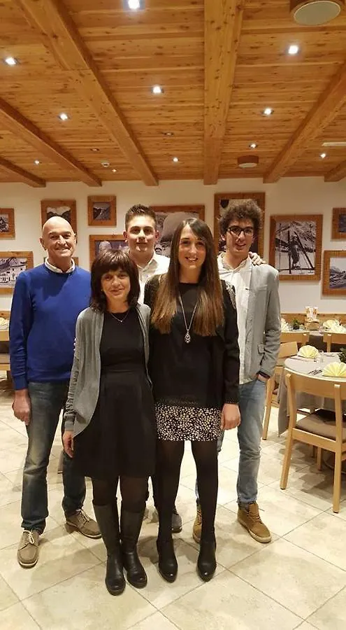 Apart Otel Residence Hotel Anna Passo del Tonale İtalya